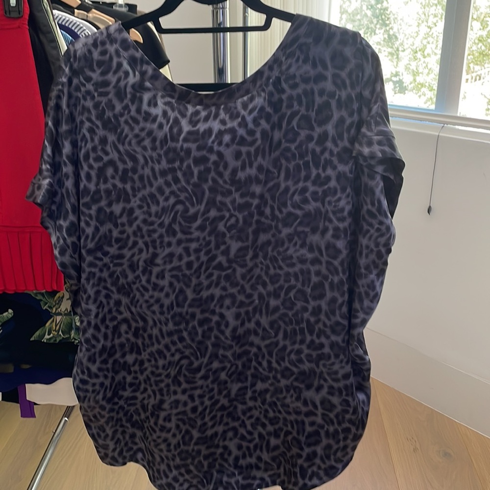 Tunic - Picture 2 of 2